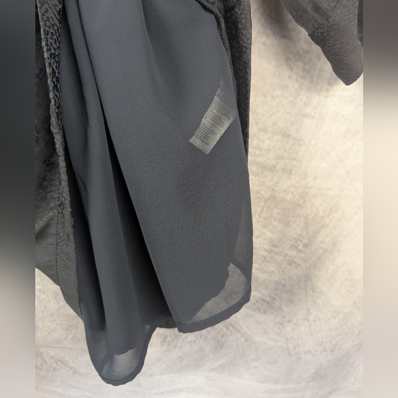 Banana Republic Petite 8 Reptile Print Dress With Roll Up Sleeves - Picture 10 of 14